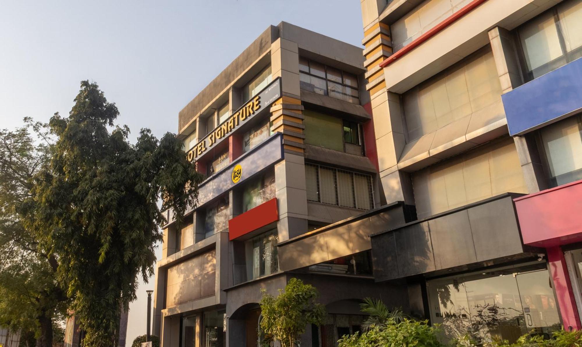 Itsy Hotels Signature, Nehru Nagar Ахмедабад Екстер'єр фото